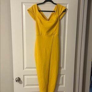 Boohoo Bright Yellow V-Neck Midi Dress